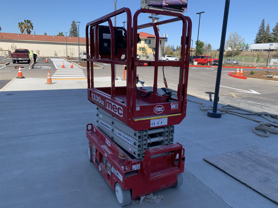 2020 MEC 1330SE Solid NM Tires, Steel Swing out Doors, LCS, Beacon, 900W Inverter