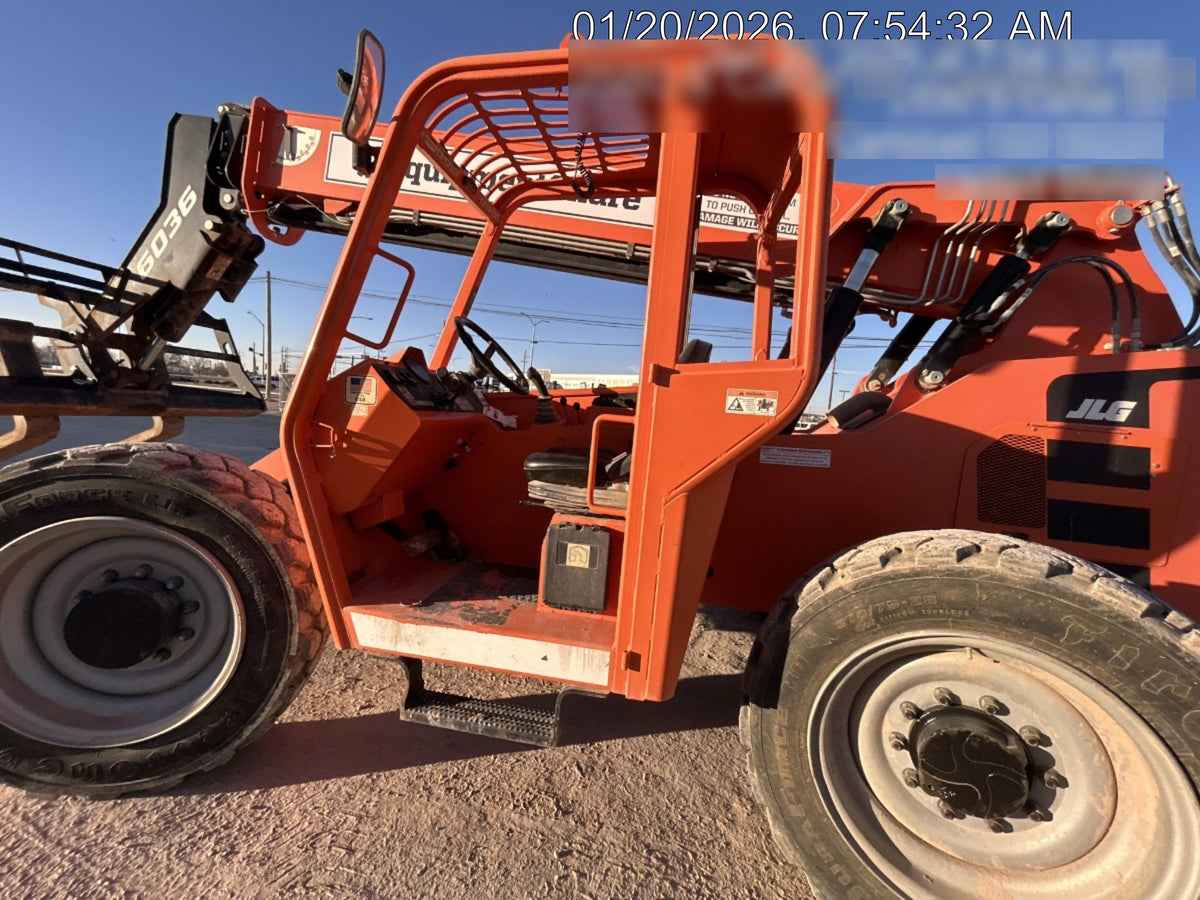 2021 JLG 6036