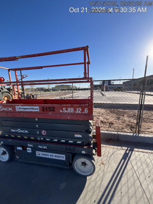 2017 SKYJACK SJIII-3226