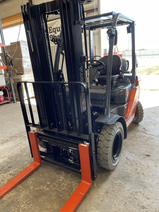 2022 TOYOTA 50-8FGU25