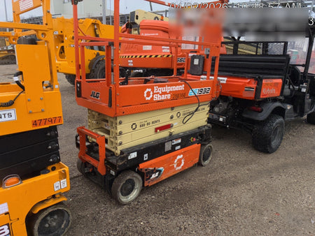2022 JLG ES1932