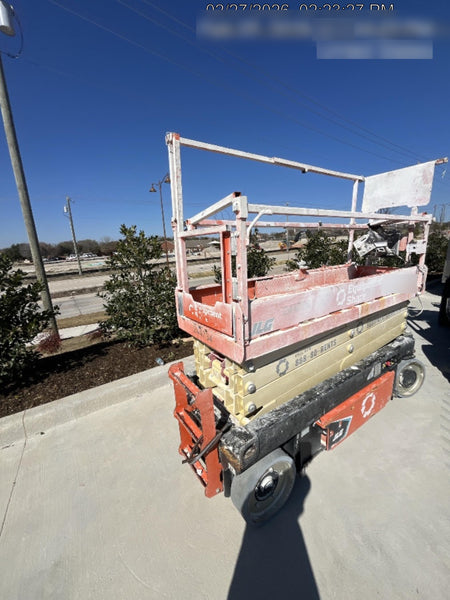 2023 JLG ES2632