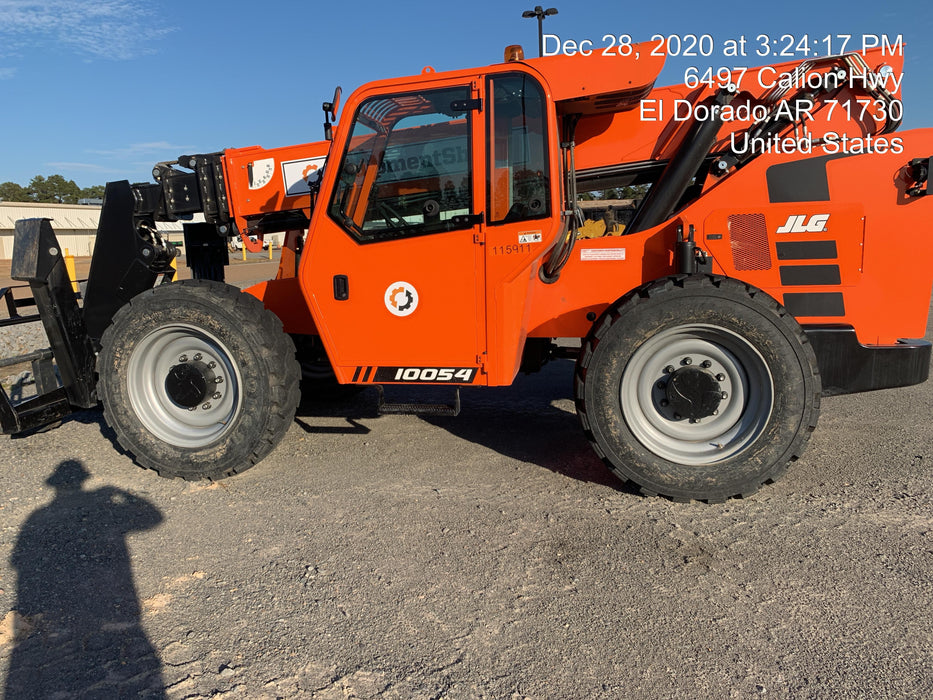 2020 Skytrak 10054 74 Hp, Cab/Heat/Air, FF Tires, Work Lights, Beacon, Aux Hydraulics, Back up Alarm, Lifting Eye, ES Decals