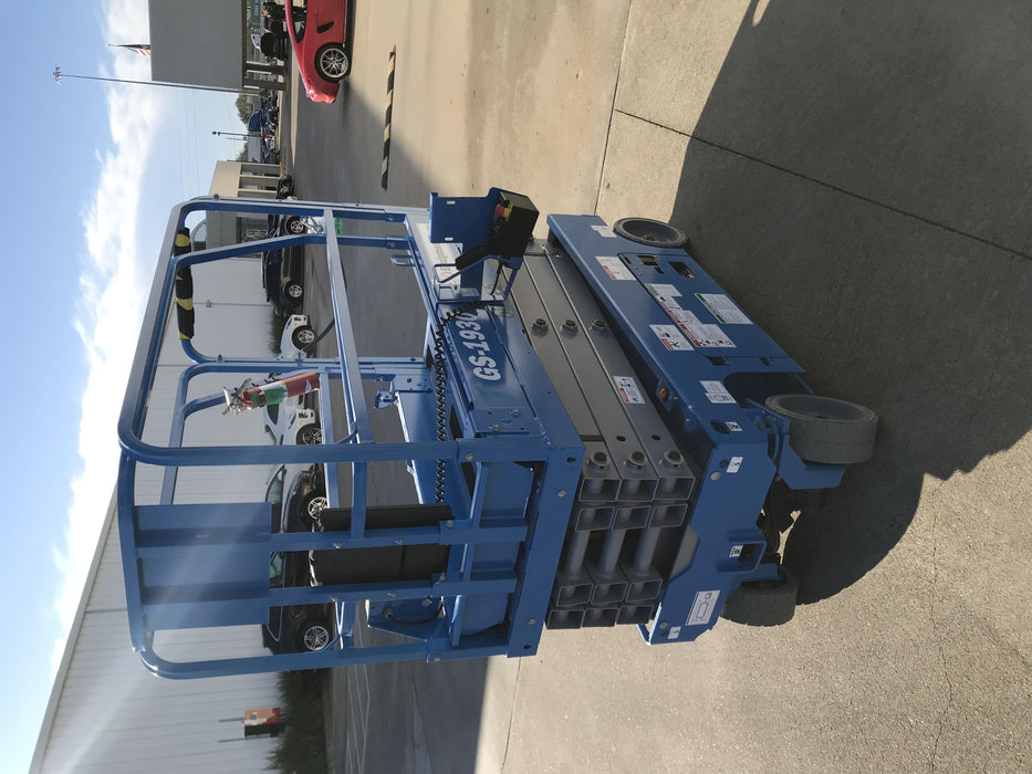 2019 Genie GS-1930 Fixed Rails with Chain Entry