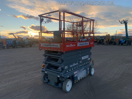 2022 SKYJACK SJ4740