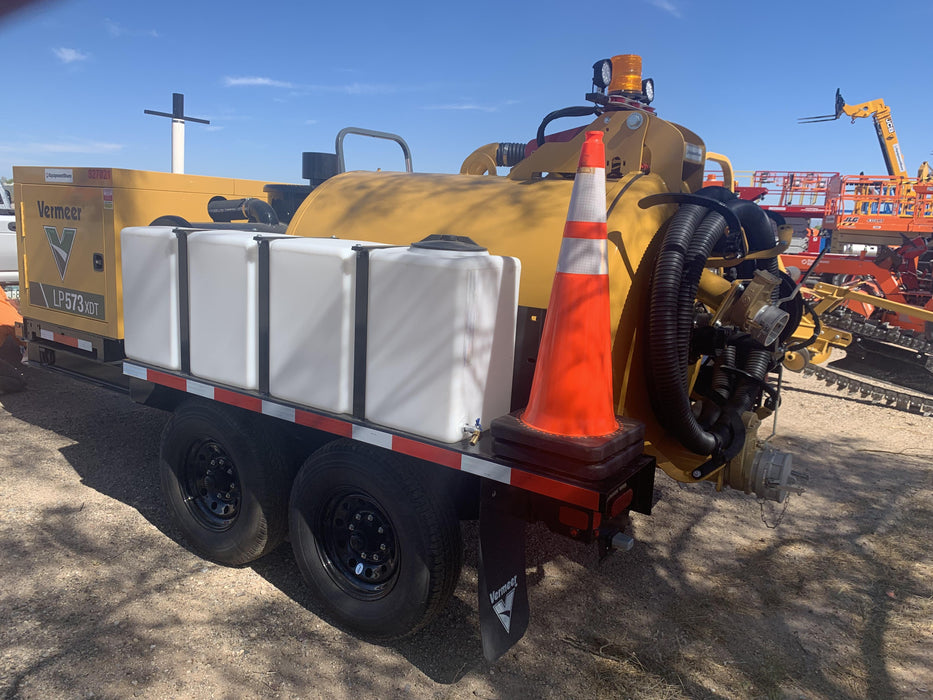 2023 Vac-Tron LP573XDT T4 Koehler Diesel Engine, 500 Gallon Debris Tank, x2 100 Gallon Water Tanks
