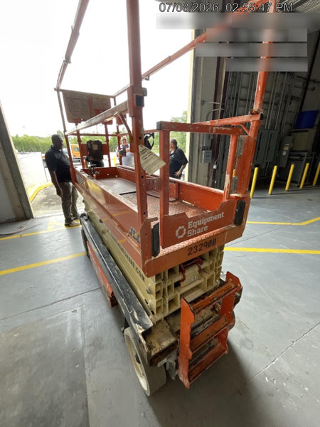 2022 JLG ES2632