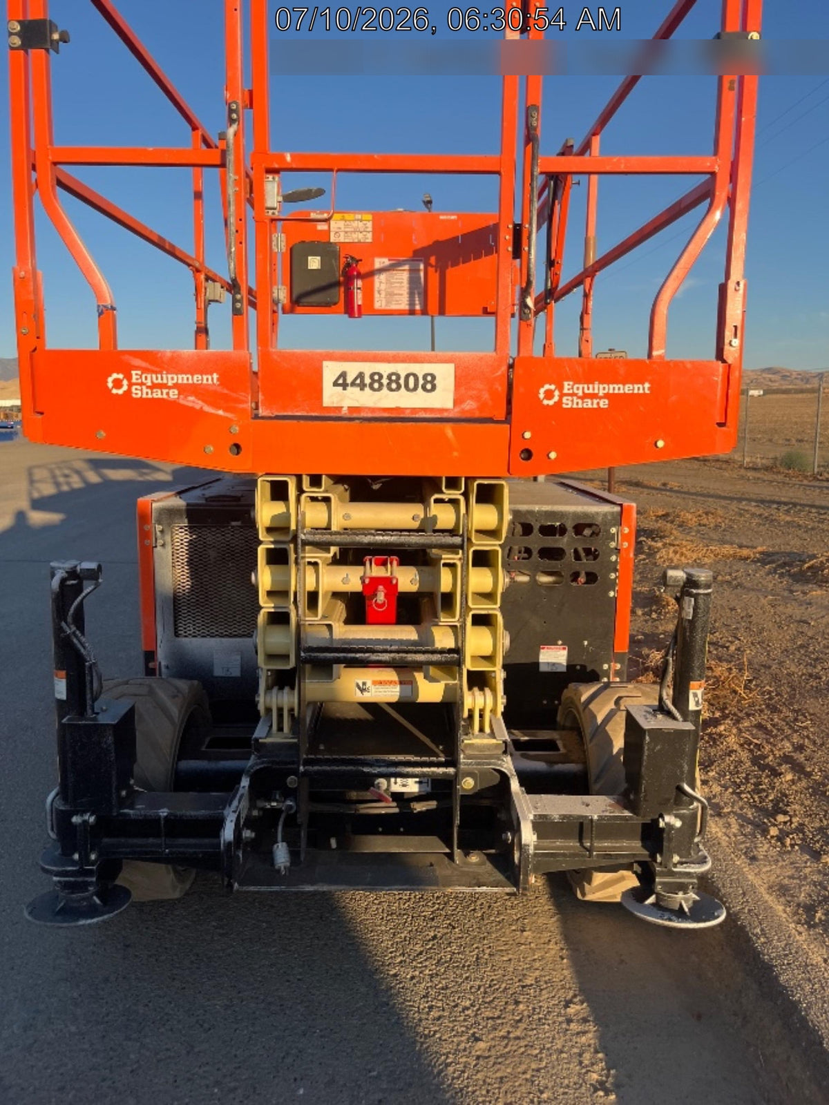 2024 JLG RT4069