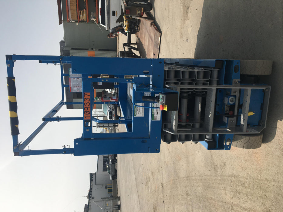 2020 Genie GS-2632 Solid NM Tires, Folding Rails with Half-Height Swing Gate, Beacon