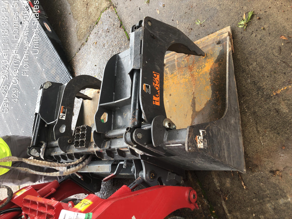 2018 PALADIN 76" Scrap Grapple Bucket - Paladin