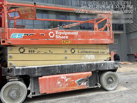 2022 JLG ES2632