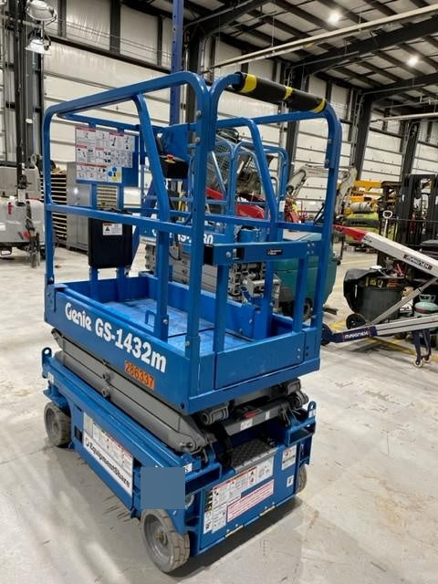 2022 GENIE GS-1432