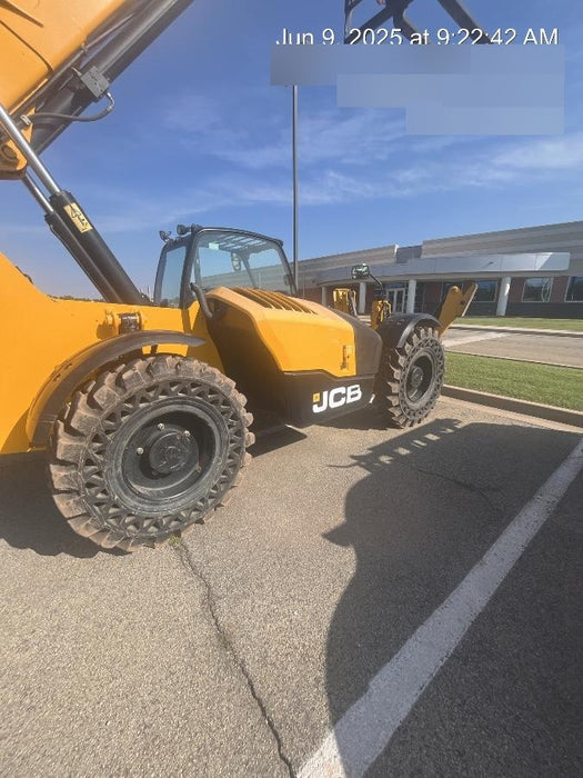2020 JCB 512-56