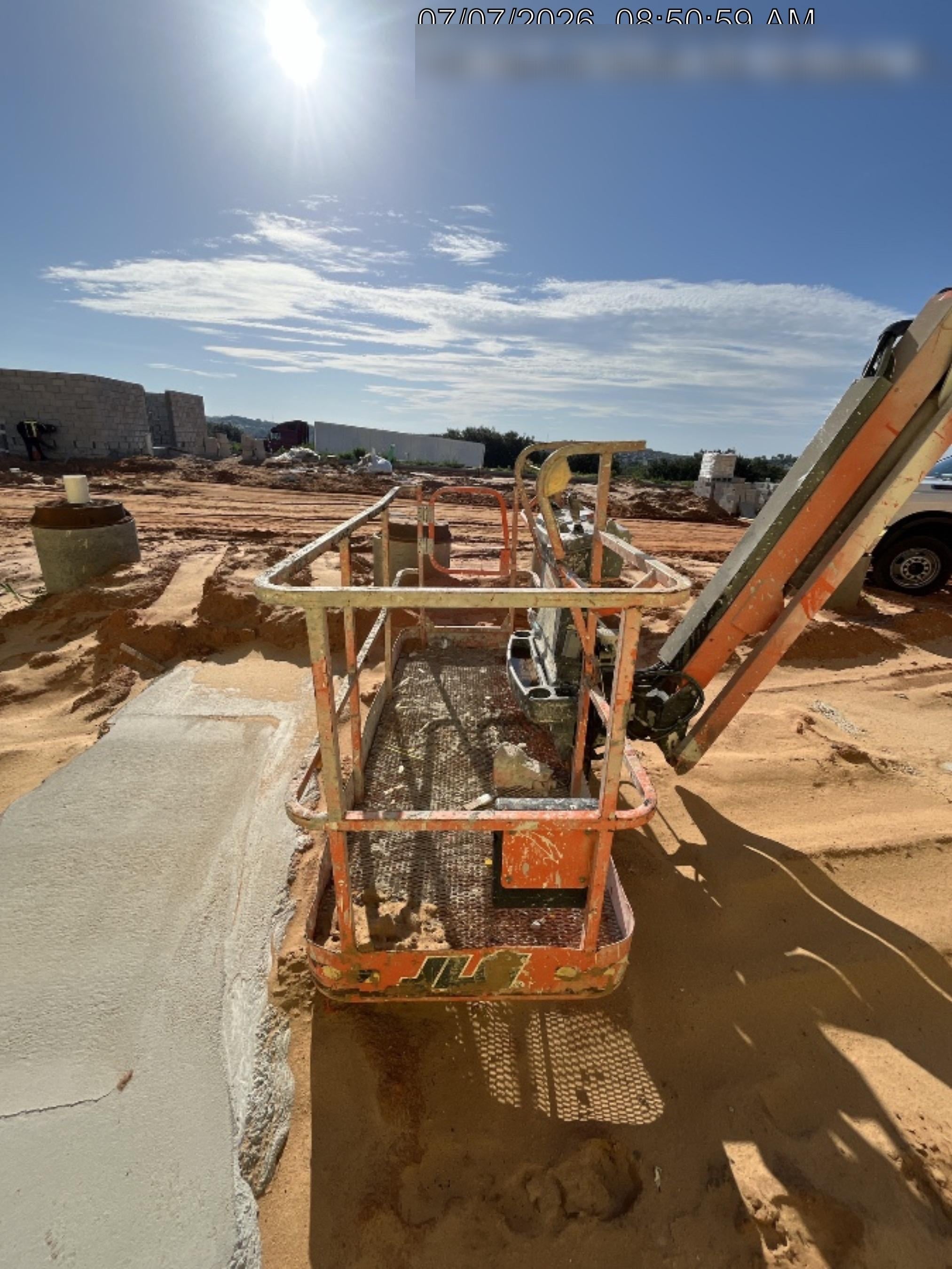 2021 JLG 660SJ