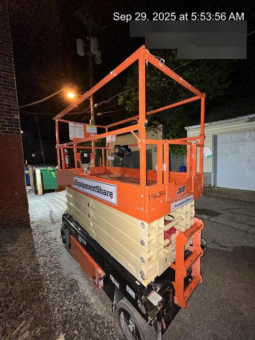 2021 JLG R3246