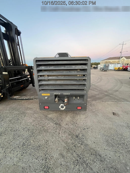 2023 ATLAS COPCO XAS 900