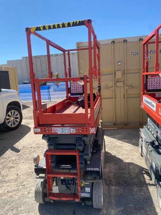 2020 Skyjack SJIII-3219 Solid NM Tires, Half height spring hinged entry gate, Dual Beacons, 800W Inverter