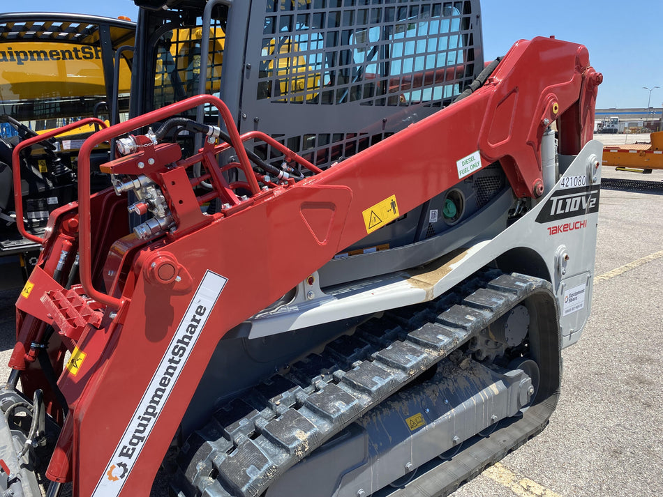 2024 TAKEUCHI TL10V2-CR