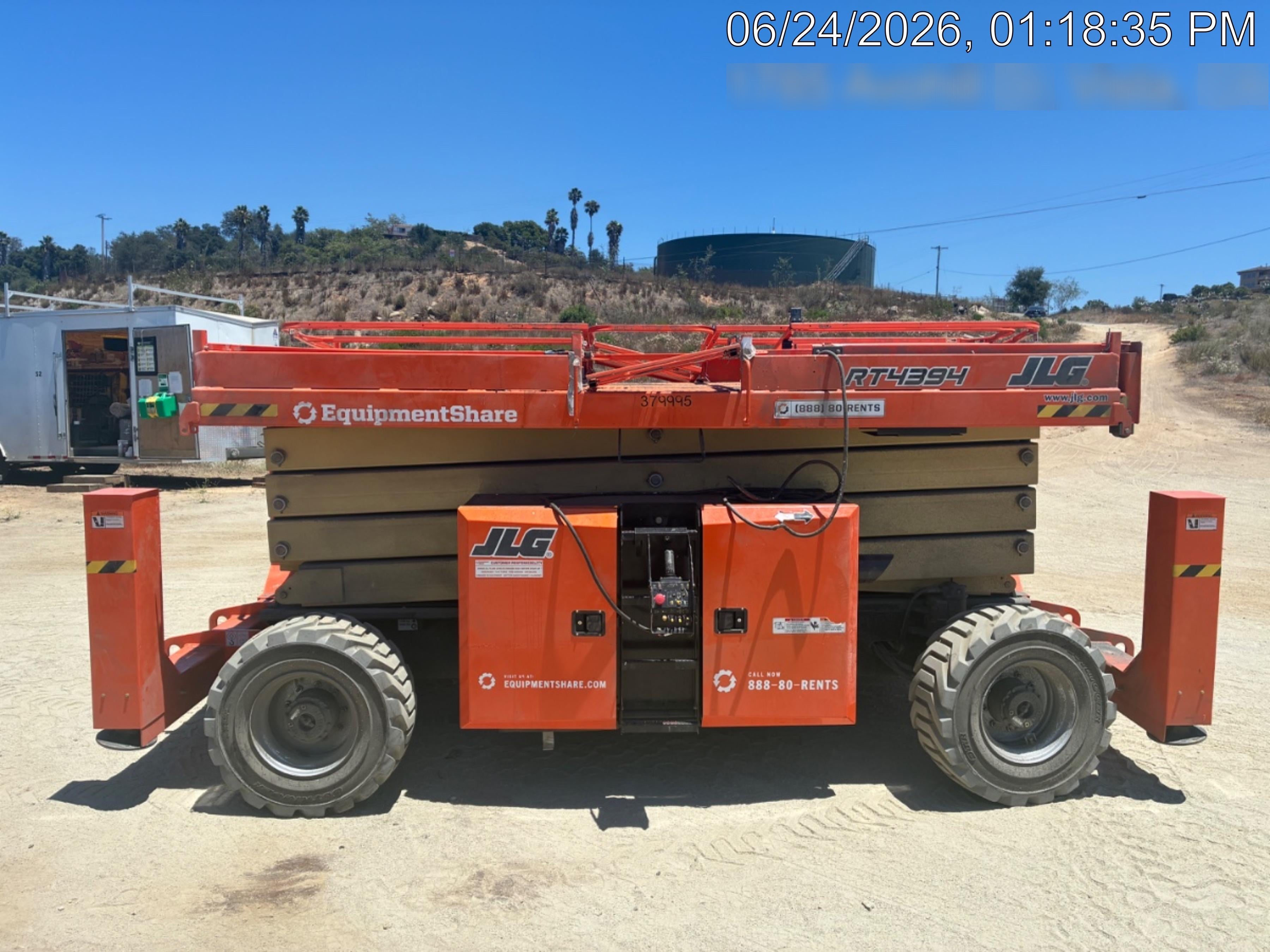 2023 JLG RT4394