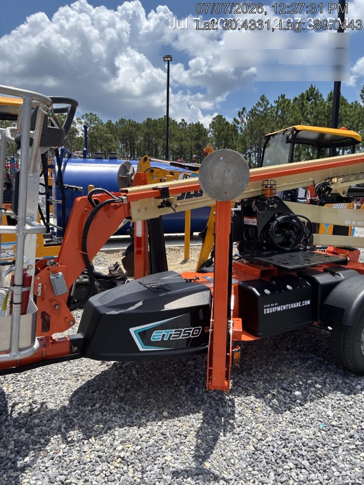 2025 JLG ET350