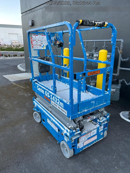2022 GENIE GS-1432