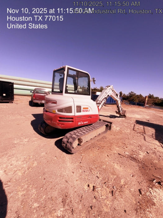 2025 TAKEUCHI 24" Bucket Takeuchi