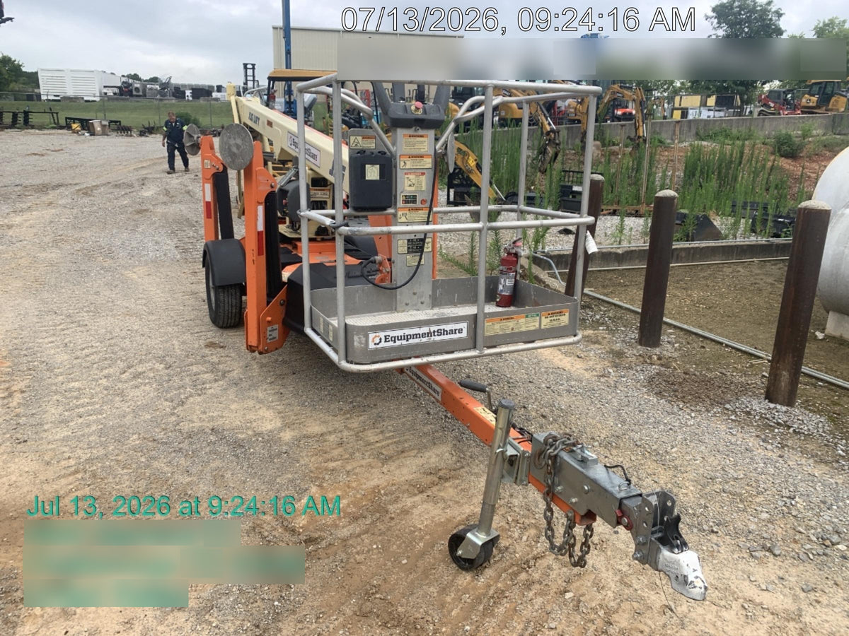 2022 JLG T350