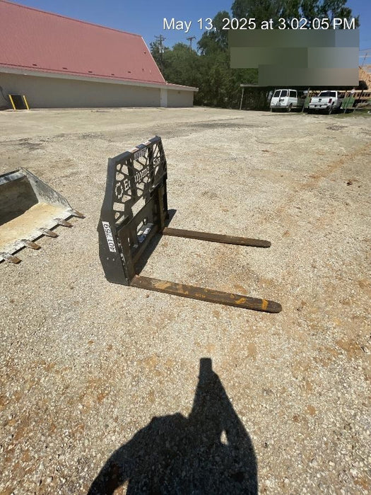 2024 PALADIN 72" Skid Steer Forks