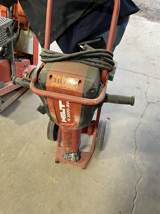 2019 HILTI TE 3000-AVR