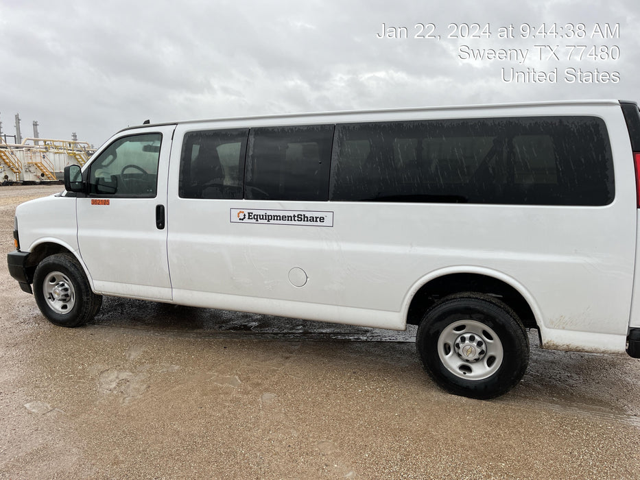 2023 CHEVROLET Express Van - Rental