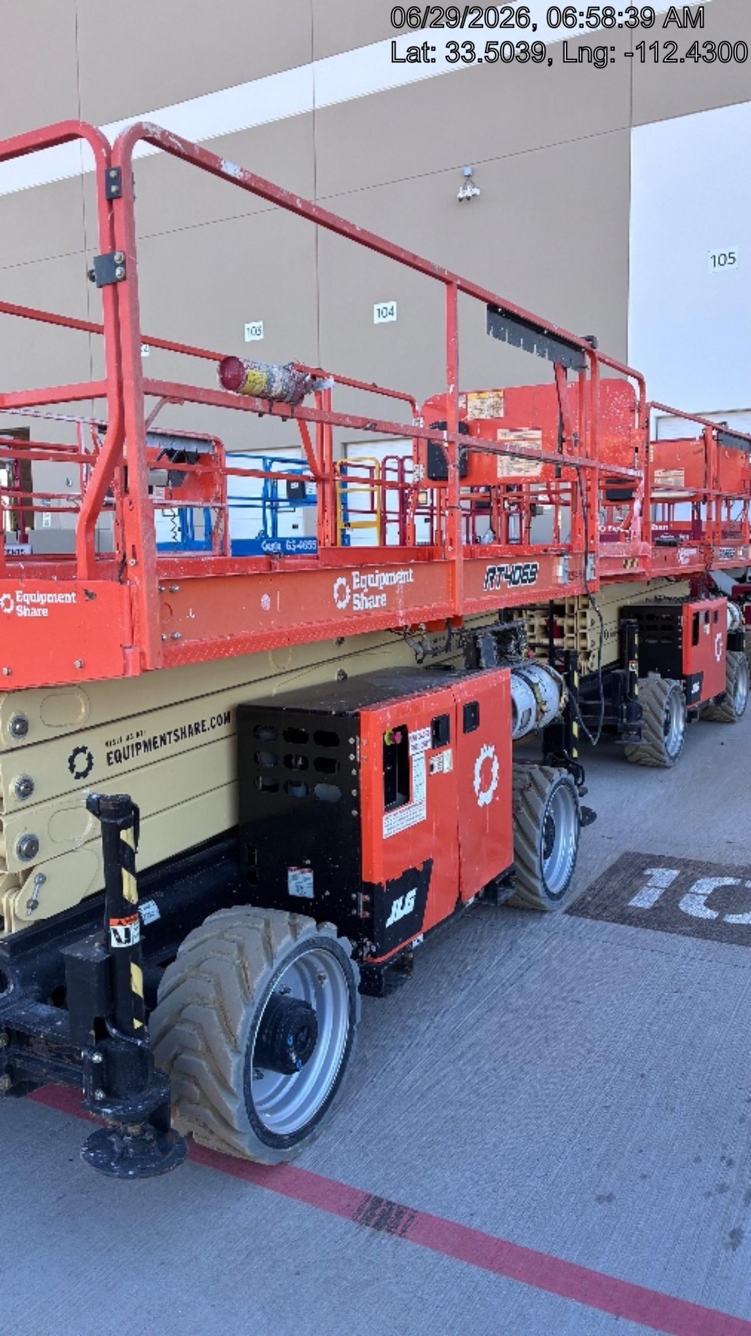 2023 JLG RT4069