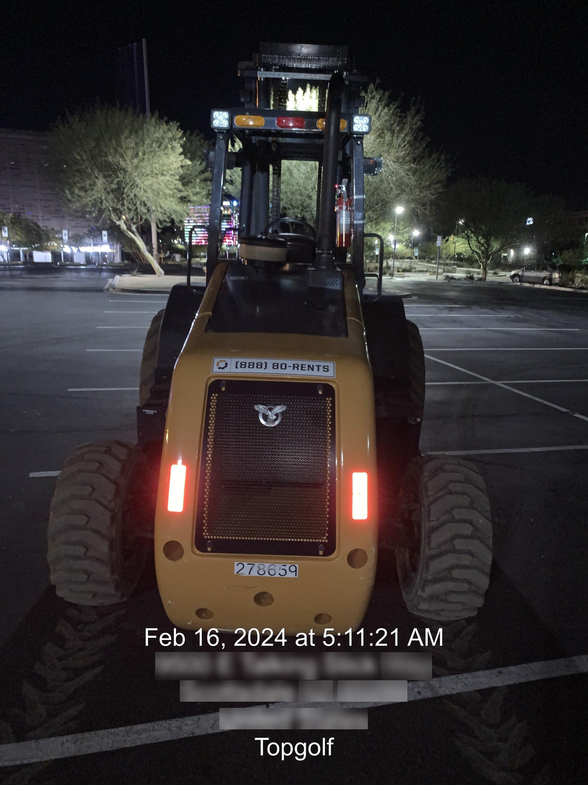 2023 CASE 588H