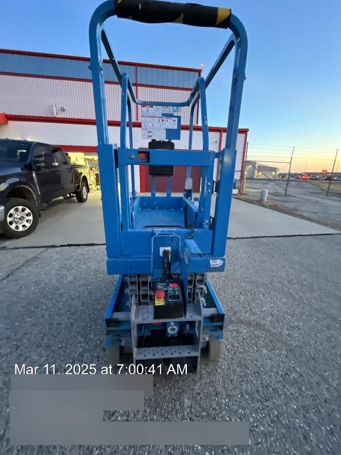 2021 GENIE GS-1330m