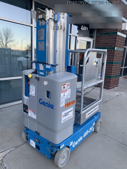 2021 GENIE GR-20