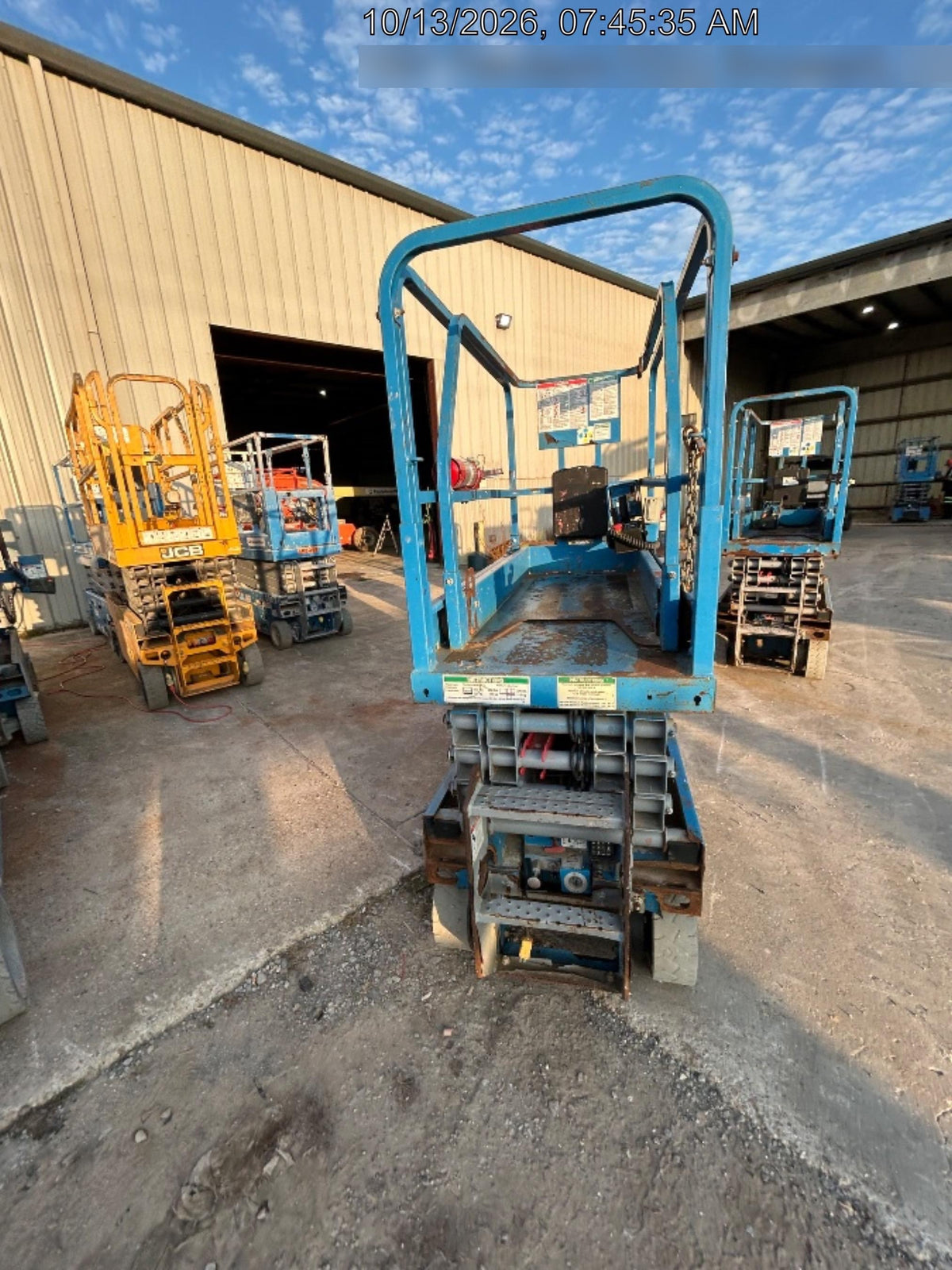 2019 Genie GS-1930 Fixed Rails with Chain Entry