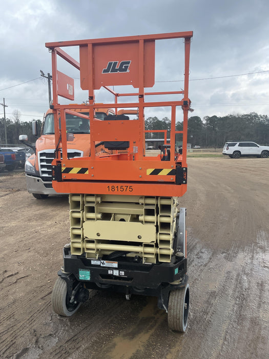 2021 JLG R3246