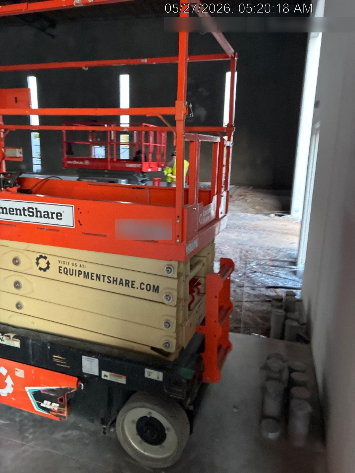 2022 JLG ES3246