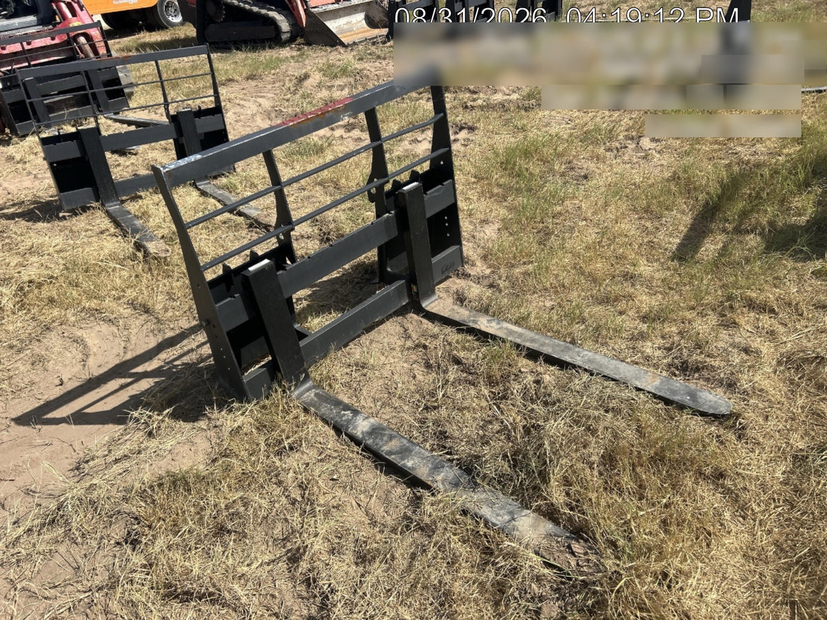 2026 ARROW MATERIAL HANDLING 48" Pallet Forks - Arrow