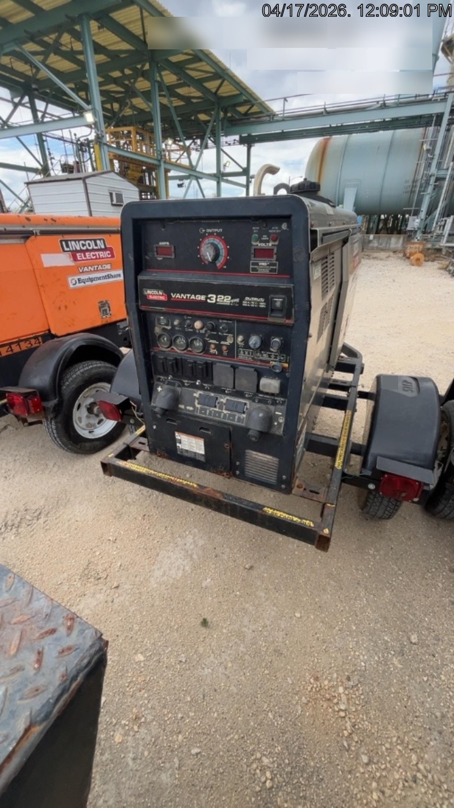 2019 Lincoln Electric Vantage 322 Welder Ready-Pak 3, Two wheel trailer, Fender and Light kit, Cable Rack