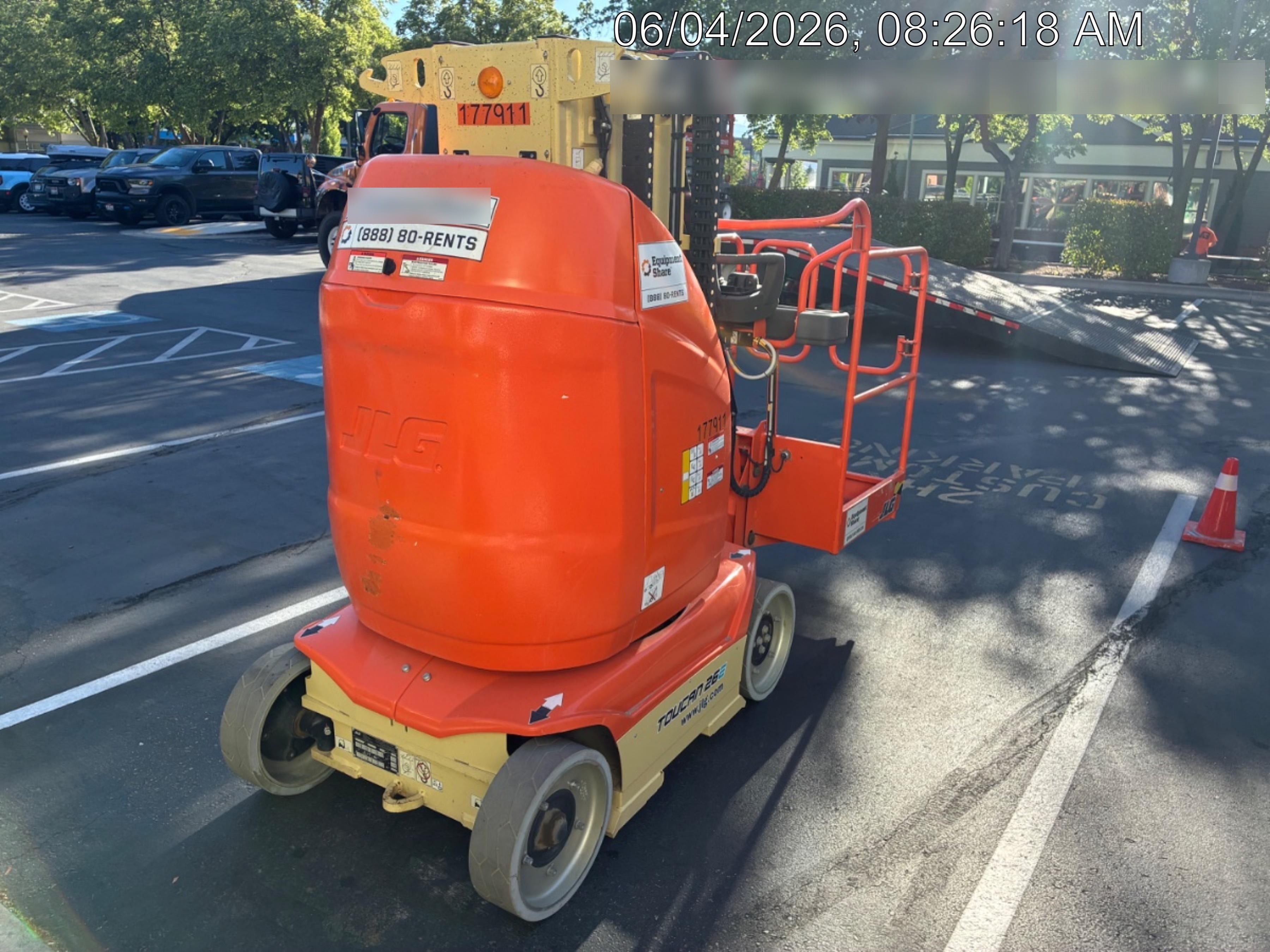 2021 JLG 26E