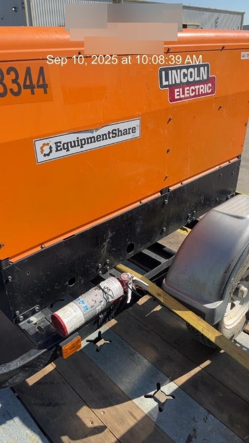 2021 Lincoln Electric Vantage 322 Vantage 322 Ready Pak 3 w/ Decals, ORANGE (includes trailer, cable rack, fender light kit) NO Telematics