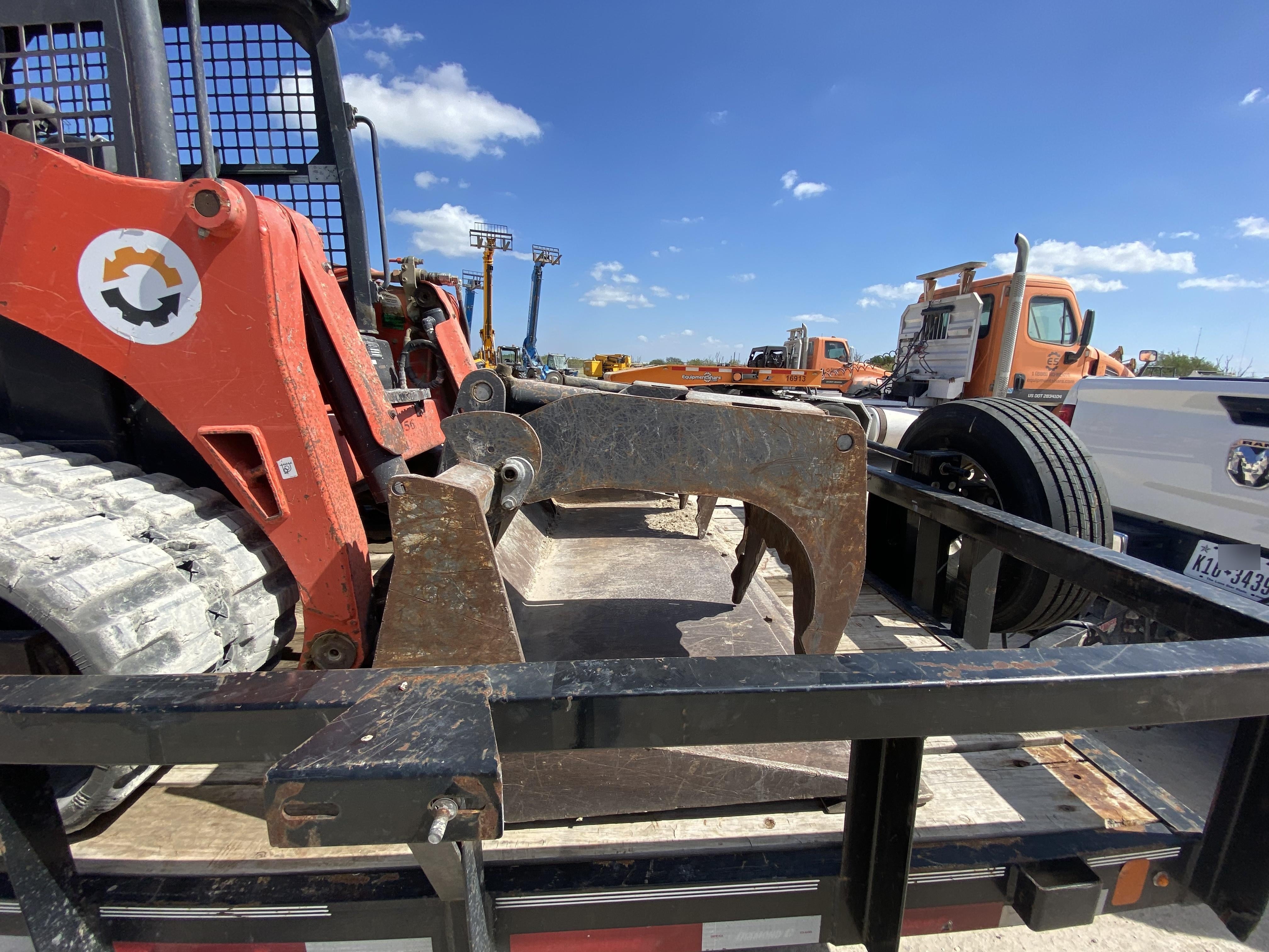 2019 PALADIN 76" Scrap Grapple Bucket - Paladin