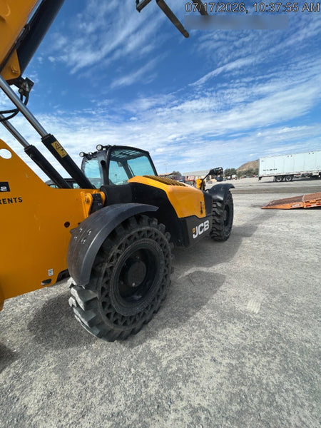 2023 JCB 509-42