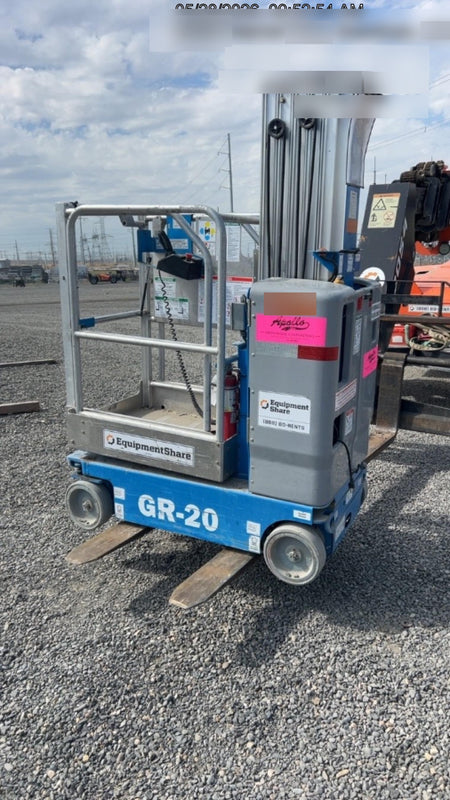 2019 GENIE GR-20