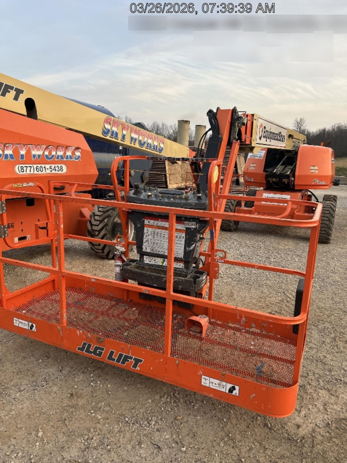 2020 JLG 660SJ
