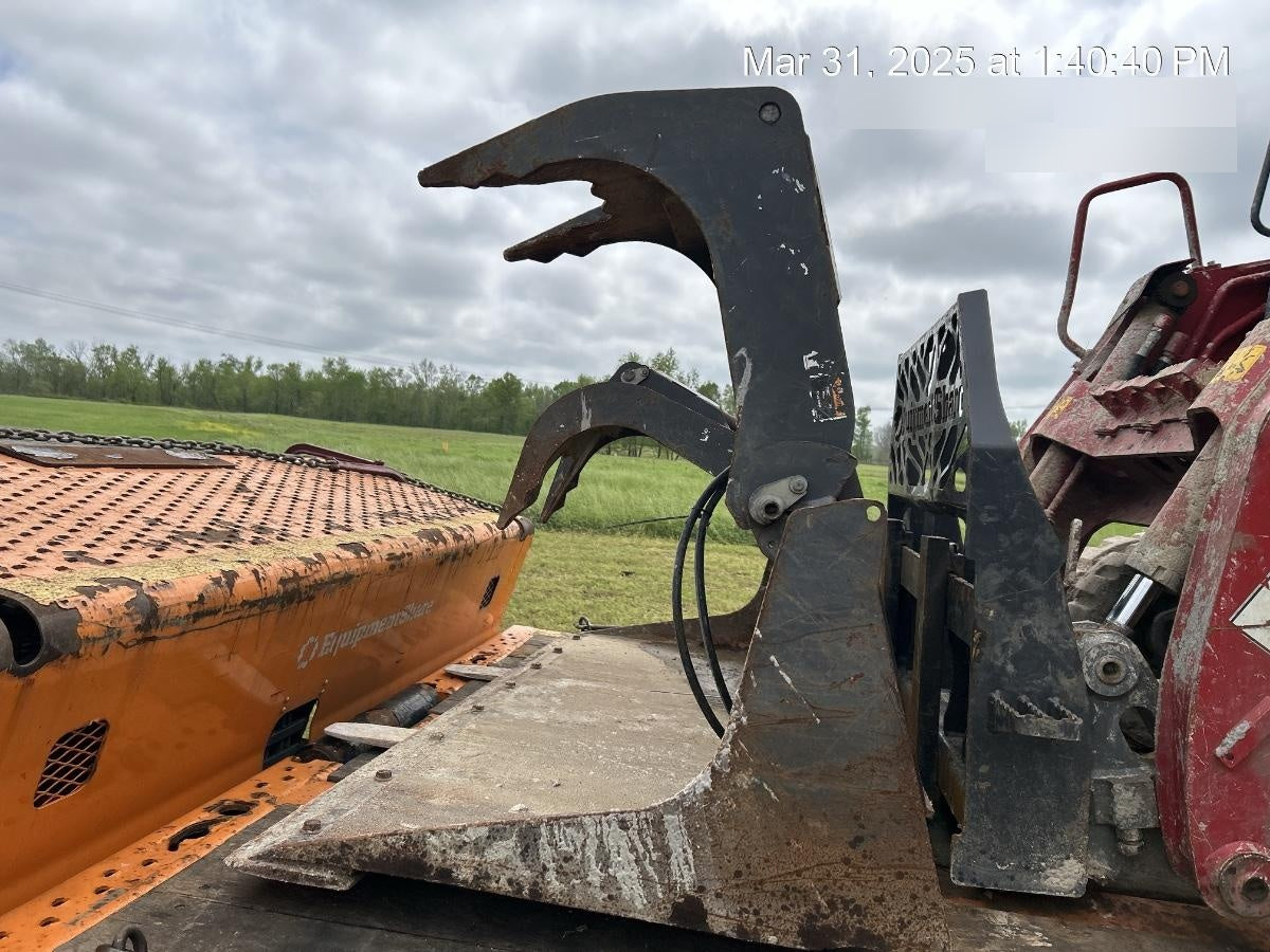 2018 PALADIN 76" Scrap Grapple Bucket - Paladin