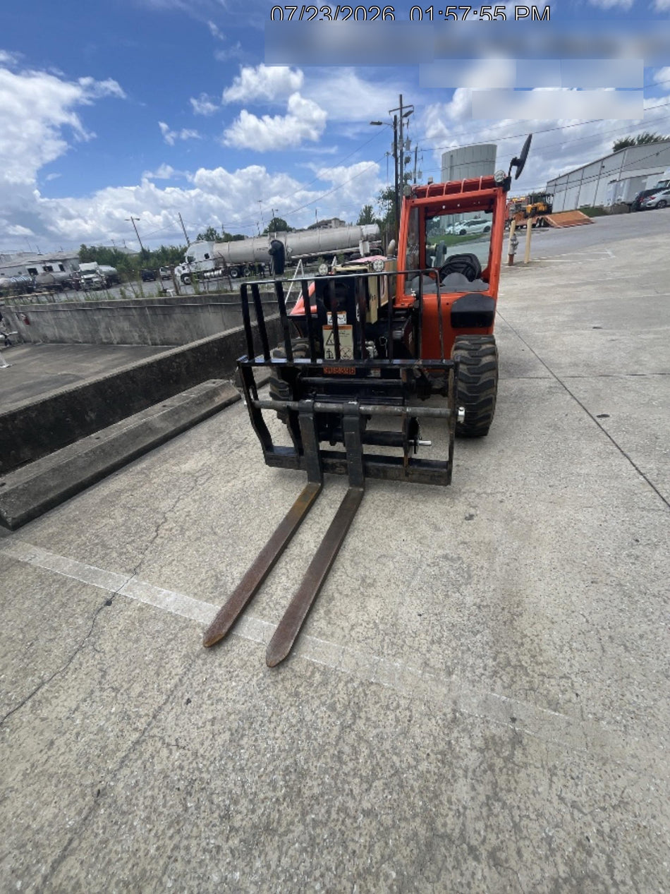 2023 JLG G5-18A
