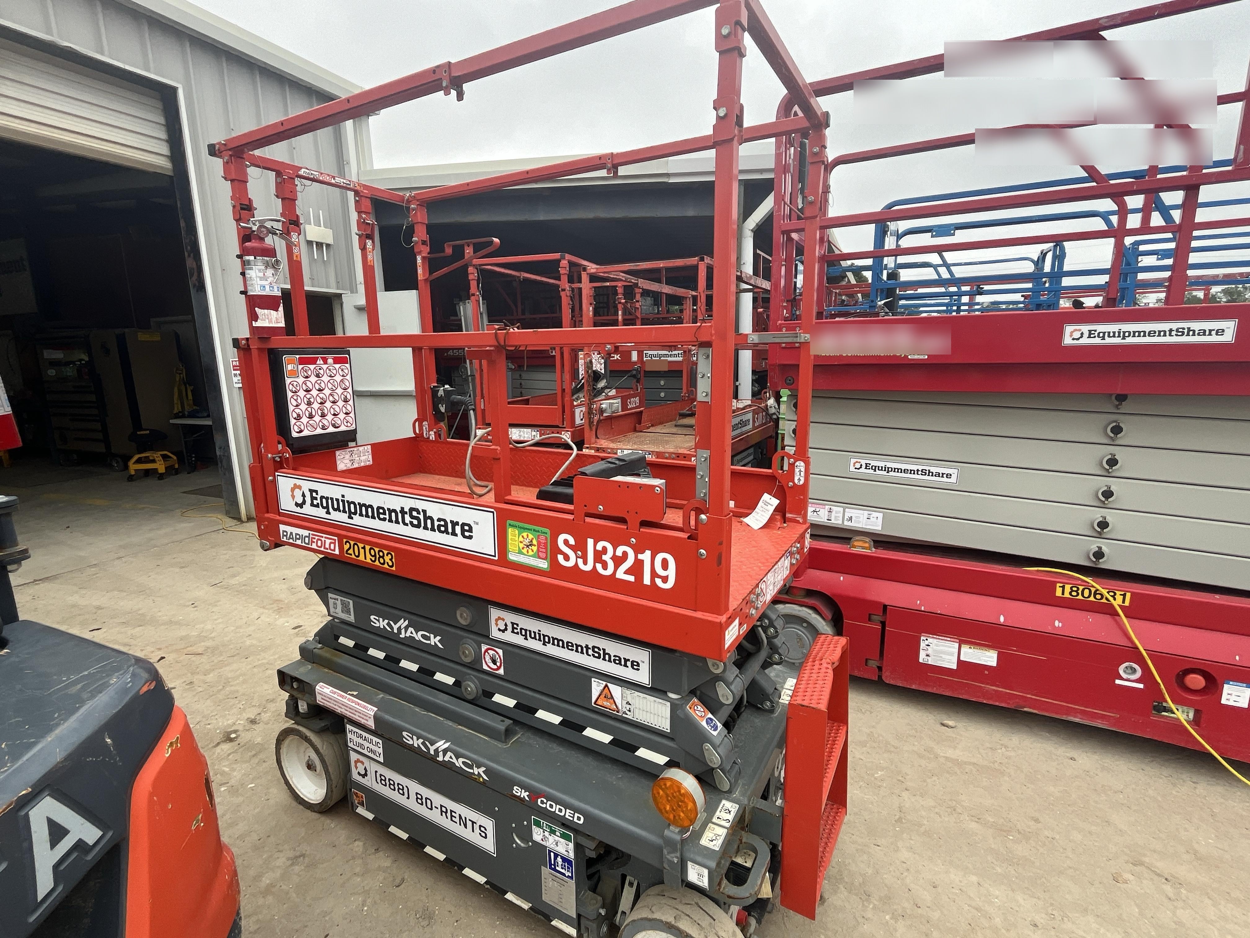 2021 SKYJACK SJ3219