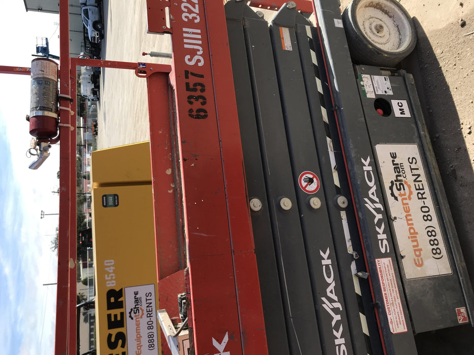 2017 Skyjack SJIII-3226 Skyjack SJ3226, Trojan Battery Set, Extended Warranty 5yr/5k hr