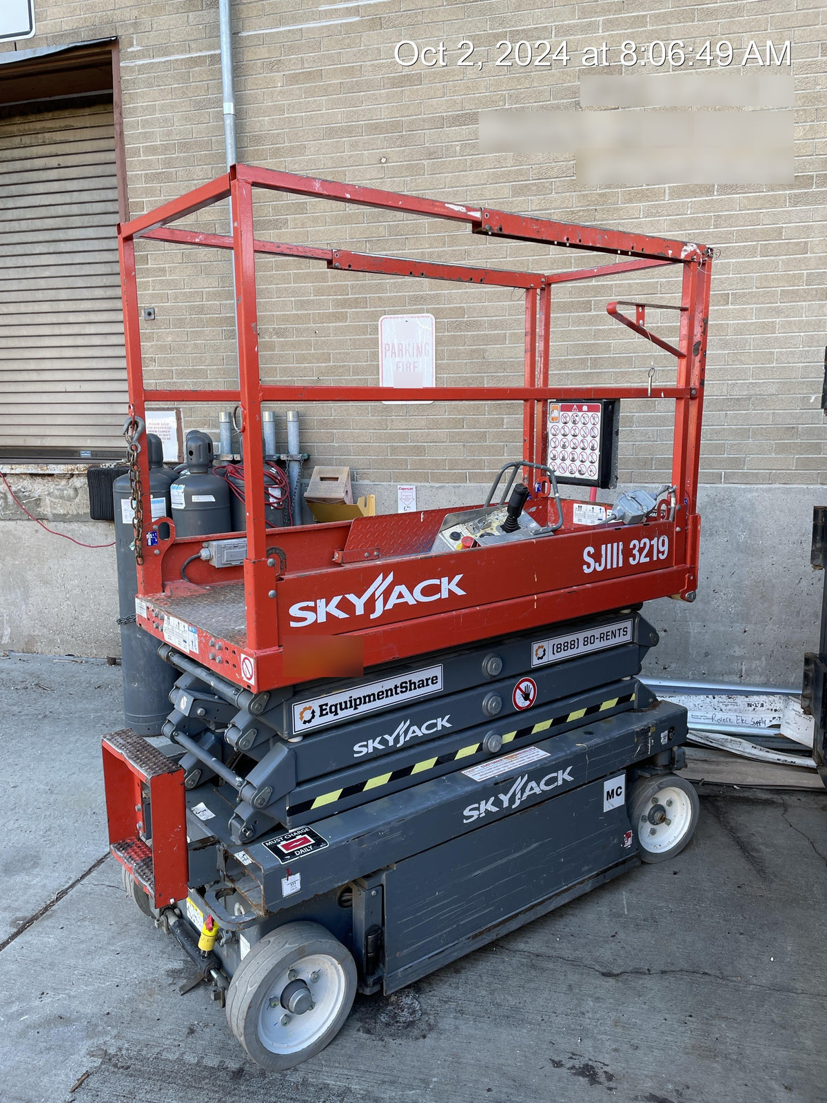 2016 Skyjack SJIII-3219 Standard Rental Specs
